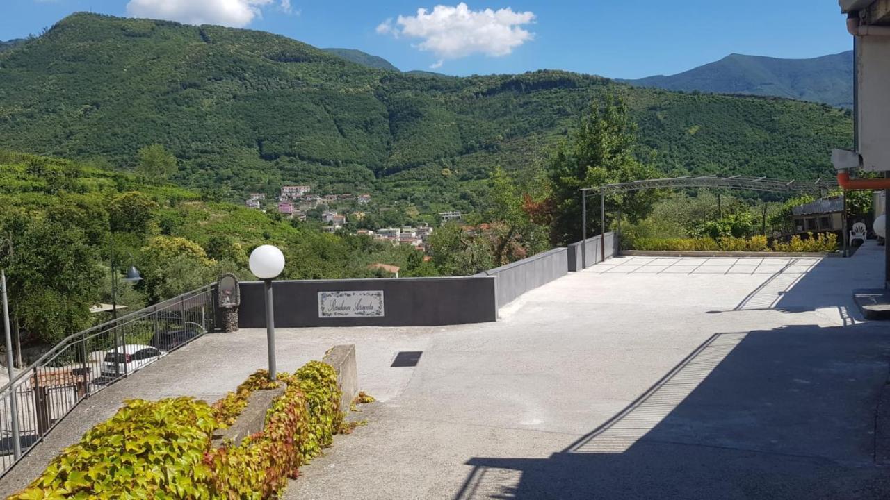 B&B L'Abbraccio Casola di Napoli Екстериор снимка