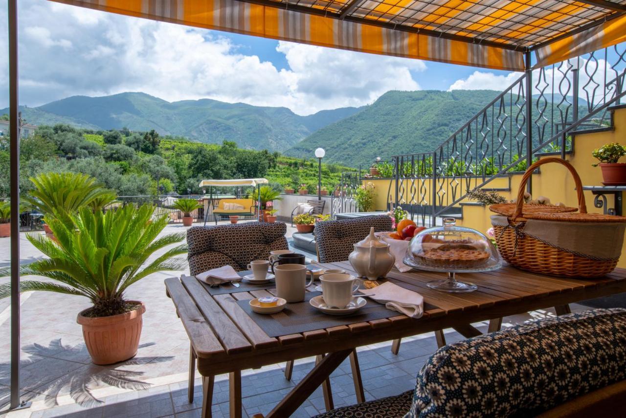 B&B L'Abbraccio Casola di Napoli Екстериор снимка