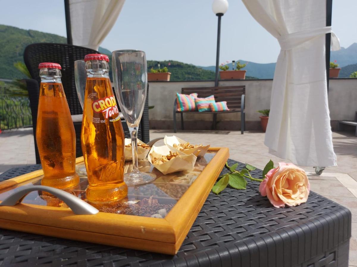 B&B L'Abbraccio Casola di Napoli Екстериор снимка